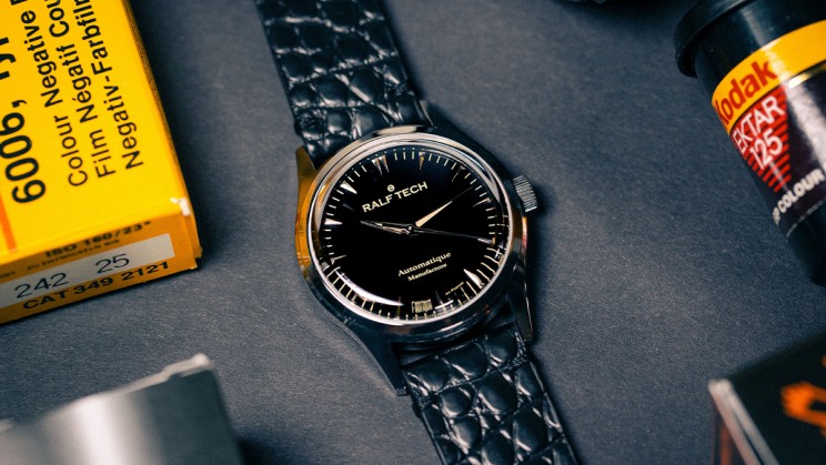 ACADÉMIE Automatic Manufacture « First Edition » noire © RALF TECH