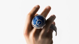 Ressence TYPE 8 Indigo © Ressence
