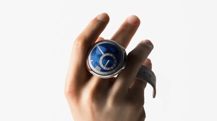 Ressence TYPE 8 Indigo © Ressence