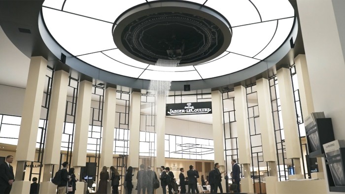 Booth Tour with... - Jaeger-LeCoultre